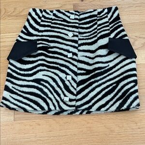 Chic Zebra Pattern Mini Skirt